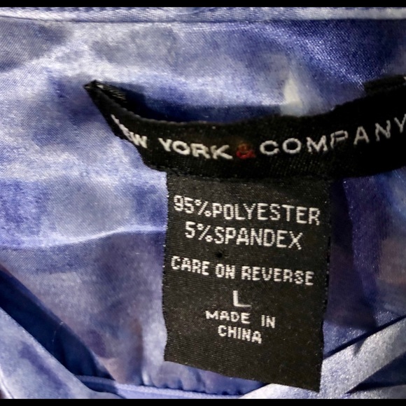 Pretty  little camisole from NY and Co size L - Picture 3 of 4